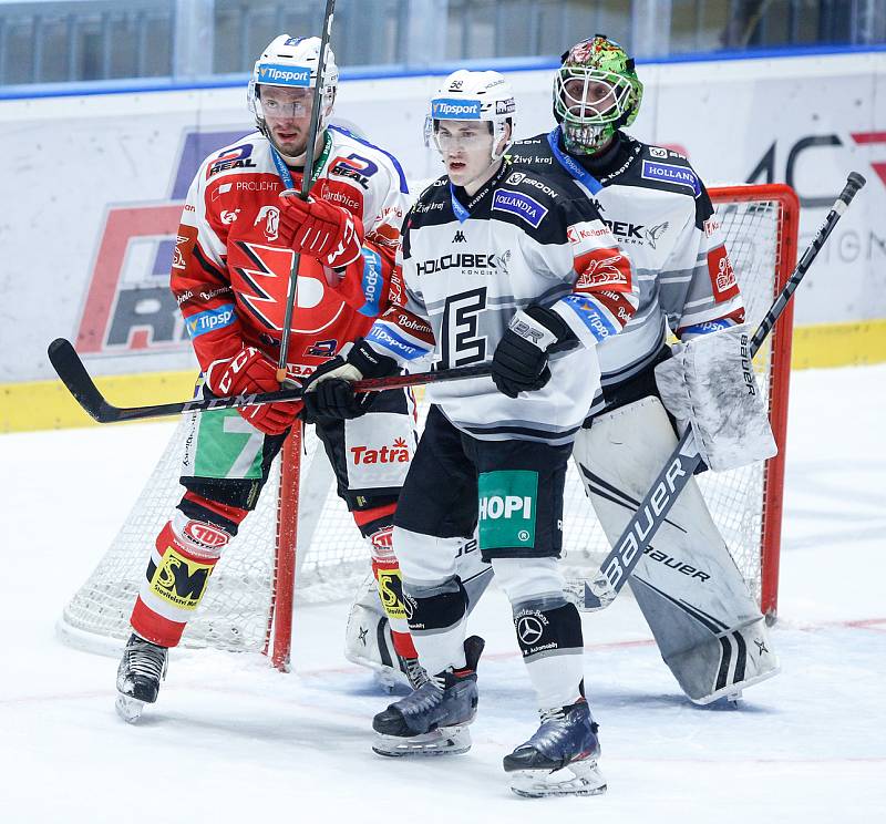 Hokejová extraliga: HC Dynamo Pardubice - HC Energie Karlovy Vary.