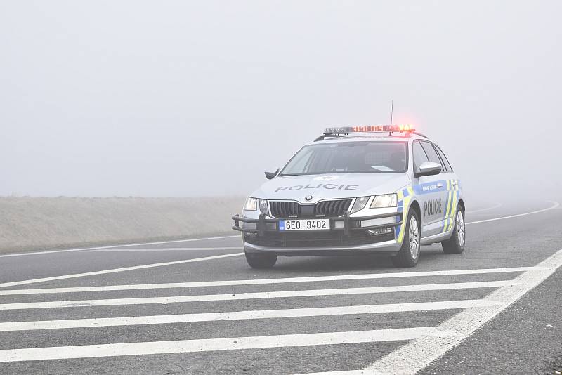 Policejní hlídky kontrolovaly řidiče mezi okresy Chrudim a Pardubice.