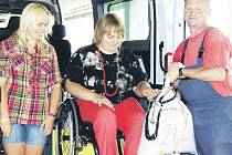  Česká abilympijská asociace (CAA) distribuuje pomocí centra Kosatec korálky mezi organizace, které se věnují práci s postiženými.