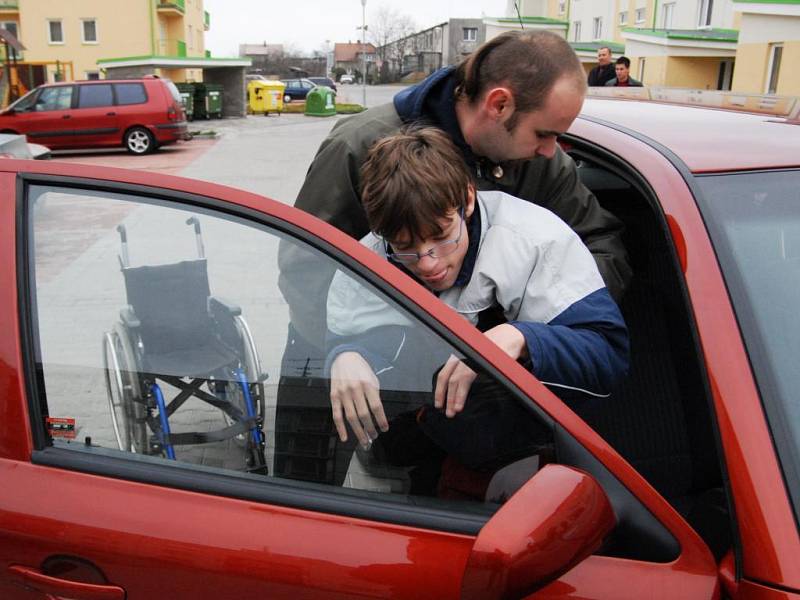 Radim Navrátil dostal od soukromé společnosti auto