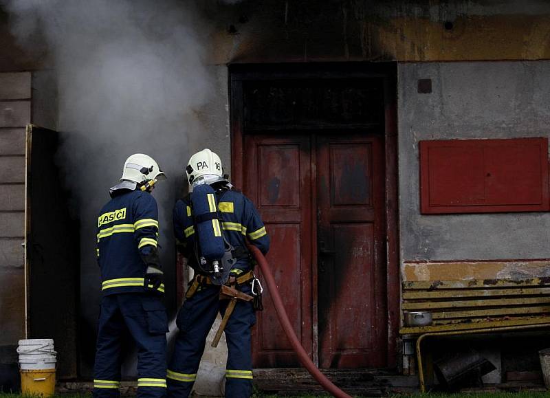 Požár v Lukovně založil jeden z majitelů usedlosti. Sám se poté zastřelil na půdě.