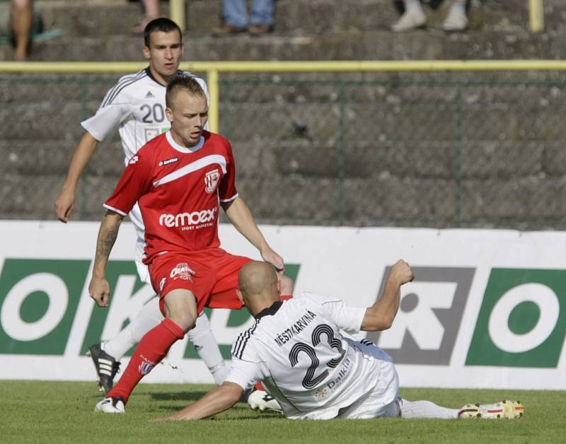 První zápas v druhé lize Pardubicím nevyšel. V Karviné prohrály 1:0