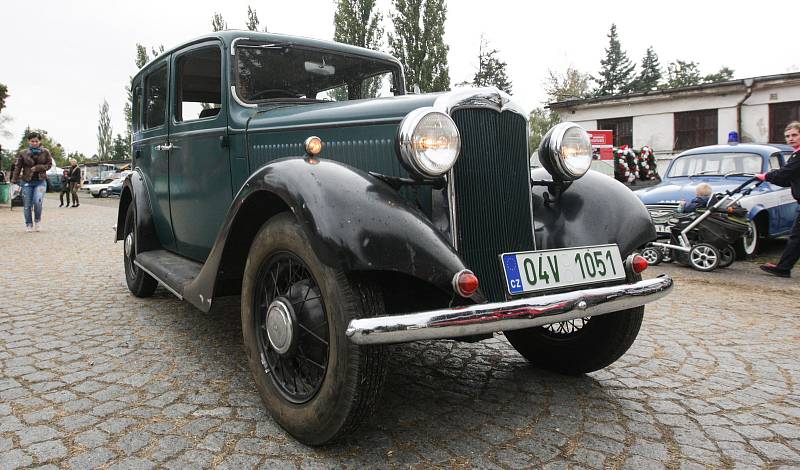 5. ročník Retroměstečka (nejen) ČSLA, setkání HASIČŮ a bezpečnostních složek v bývalých kasárnách