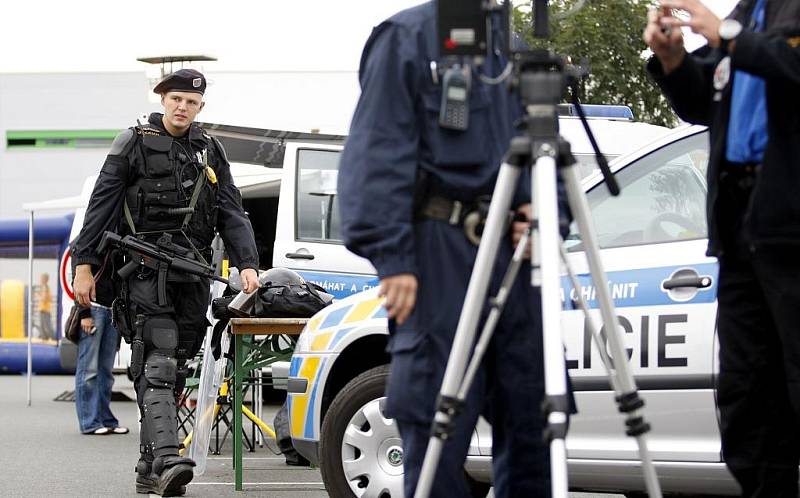 Záchranné složky předvedli své umění i vybavení