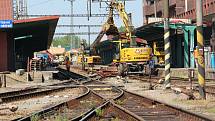 Stavbaři by modernizaci pardubického železničního uzlu měli dokončit v prosinci 2024.