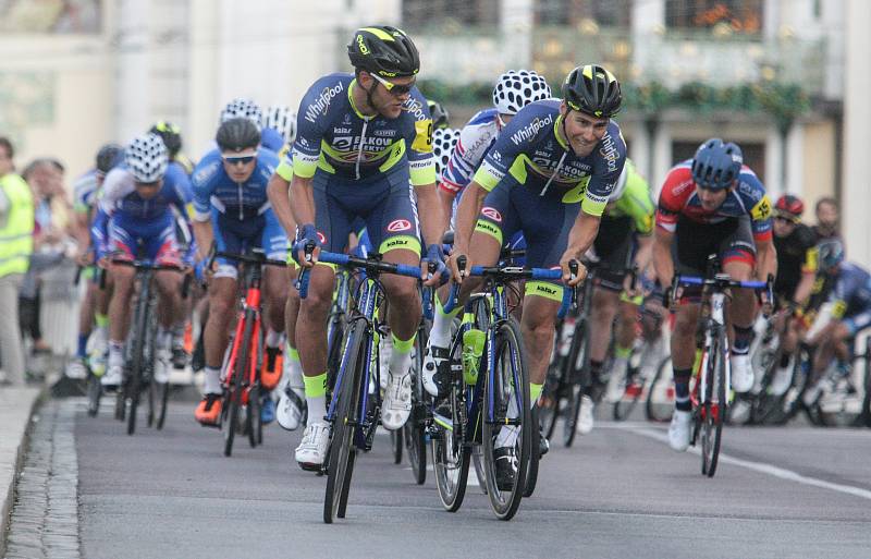 Cyklistické večerní kritérium ulicemi města Pardubic 42. ročník Memoriálu Josefa Křivky