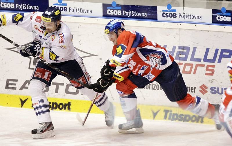 HC ČSOB Pojišťovna Pardubice – Bílí Tygři Liberec 3:5