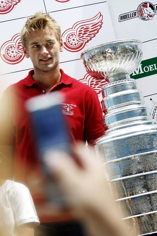 Stanley cup navštívil Pardubice