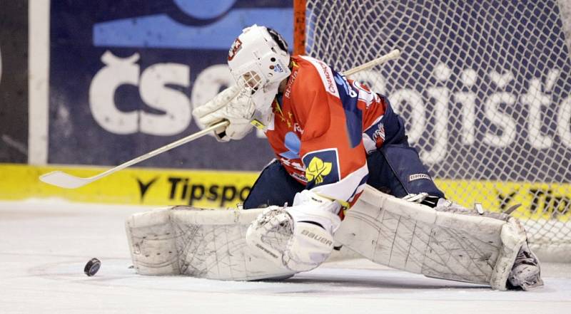 Kometa vrací úder. Ve druhém utkání přetlačila Pardubice v poměru 5:6