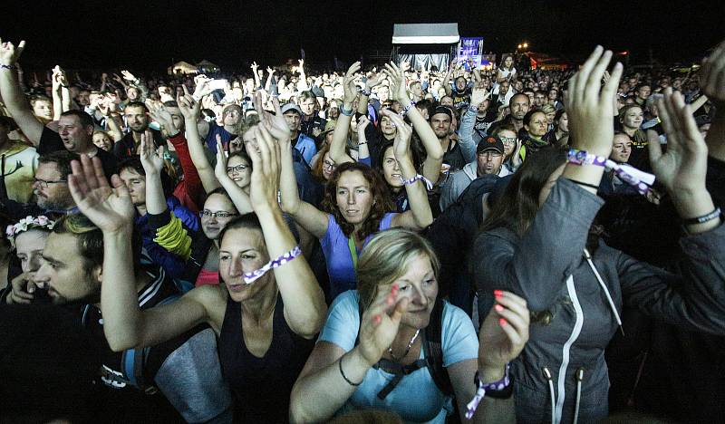 Hudební festival Létofest na pardubickém dostihovém závodišti.