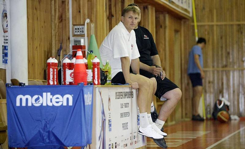 Basketbalisté BK JIP Pardubice zahájili přípravu na novou sezonu.