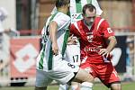 V utkání 2. kola ČFL mezi FK Pardubice a Chomutovem (6:3) viděli diváci na stadionu Pod Vinicí hned devět branek.