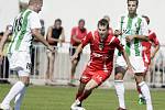 V utkání 2. kola ČFL mezi FK Pardubice a Chomutovem (6:3) viděli diváci na stadionu Pod Vinicí hned devět branek.