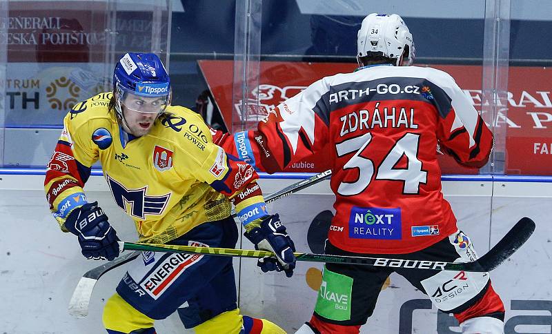 Hokejová extraliga: HC Dynamo Pardubice - Madeta Motor České Budějovice.