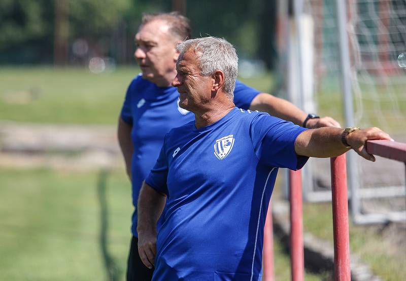 První trénink FK Pardubice v 1. české fotbalové lize na hřišti pod Vinicí v Pardubicích