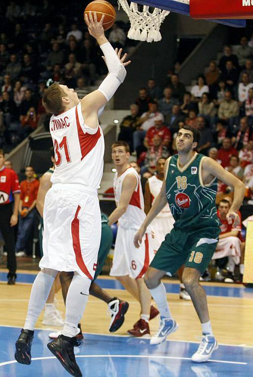 ČEZ Basketball Nymburk - KK Union Olimpija Lublaň 72:85