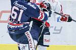 Utkání Tipsport extraligy v ledním hokeji mezi HC Dynamo Pardubice (bílém) a HC Vítkovice Ridera