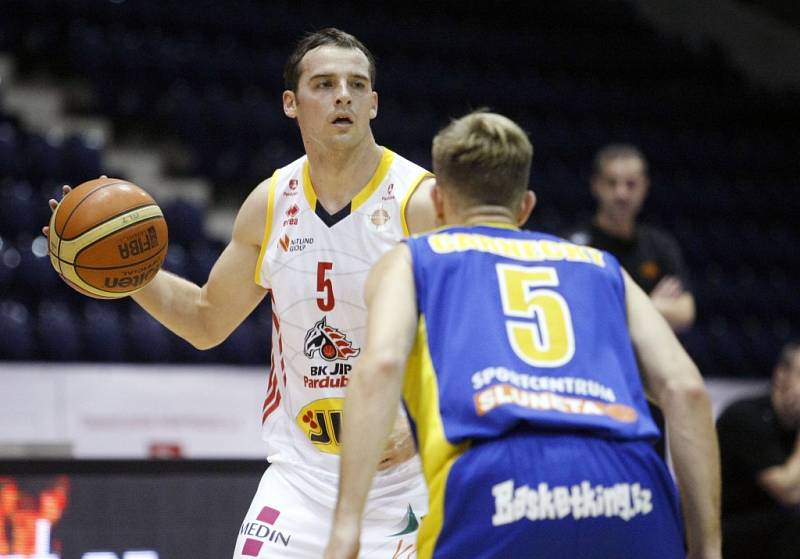 BK JIP Pardubice – Sluneta Ústí nad Labem 77:74