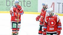 Generali play off Tipsport extraligy - osmifinále: HC Dynamo Pardubice - HC Energie Karlovy Vary.