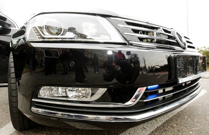 Krajské družstvo pardubické dopravní policie má novou posilu. Speciál VW Passat.