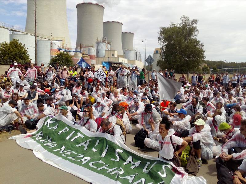 Protesty proti elektrárně ve Chvaleticích