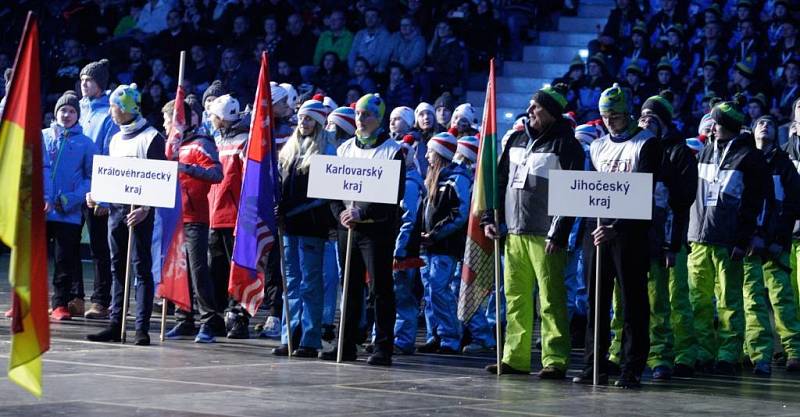 Slavnostní zahájení her VIII. zimní olympiády dětí a mládeže České republiky v pardubické Tipsport Areně.