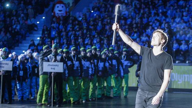 Slavnostní zahájení her VIII. zimní olympiády dětí a mládeže České republiky v pardubické Tipsport Areně.