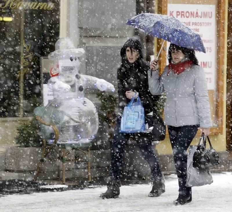 Sníh poprvé v roce 2013 zasypal Pardubice. 