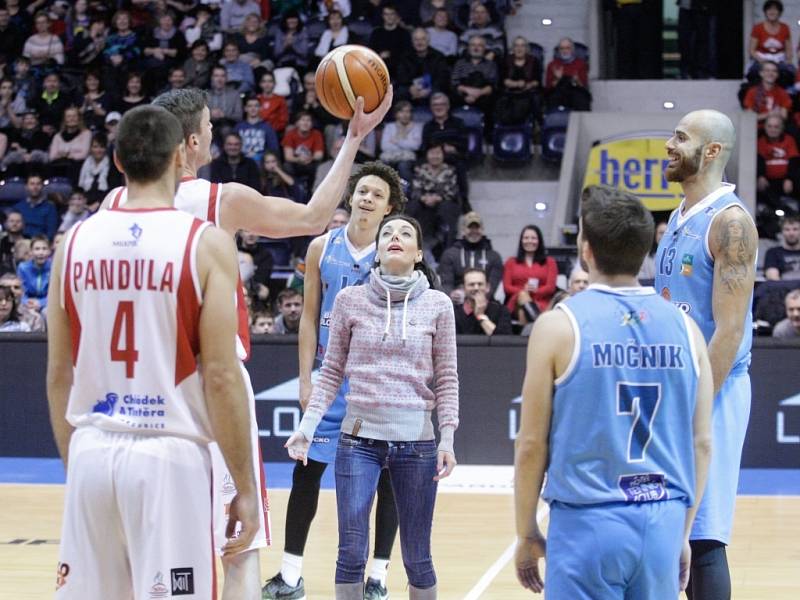 Mattoni NBL: BK JIP Pardubice - BK Olomoucko.