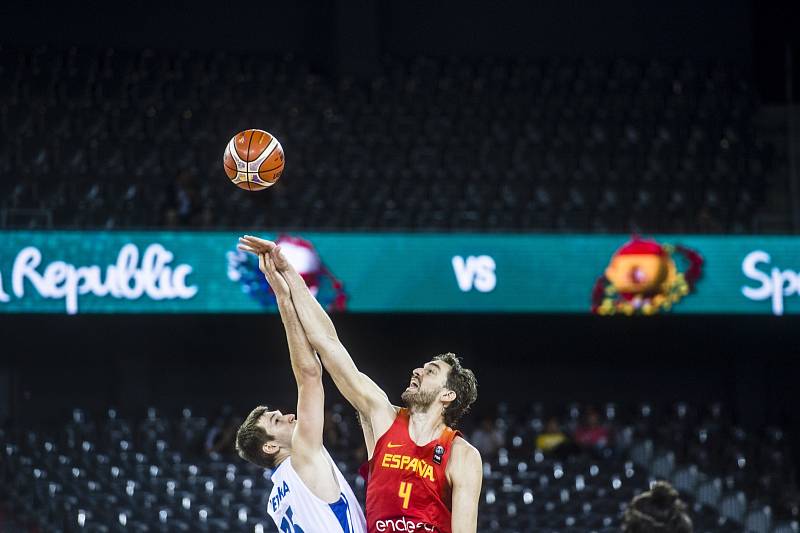 Z basketbalového duelu Česko - Španělsko na ME  2017.