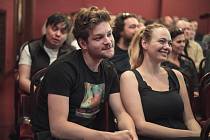 Na zahajovací schůzce nové divadelní sezony nechyběli ani noví členové souboru Matěj Štrunc a Kristýna Hulcová.