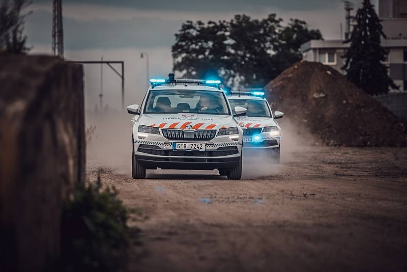 Městská policie Pardubice představuje dvě nové posily jménem Karoq
