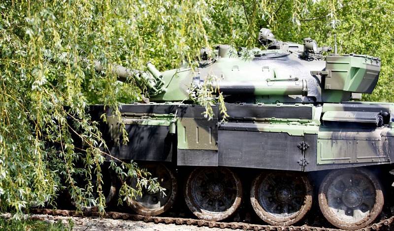 Tank T-72