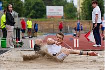 Polský závodník Mateusz Jopek v dálkařském sektoru zapsal velmi kvalitní výkon 7,76 metrů.