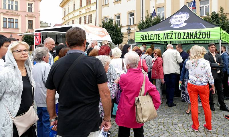 Z návštěvy premiéra Andreje Babiše v Pardubickém kraji. Snímky jsou z Hlinska, Chrudimi i Pardubic