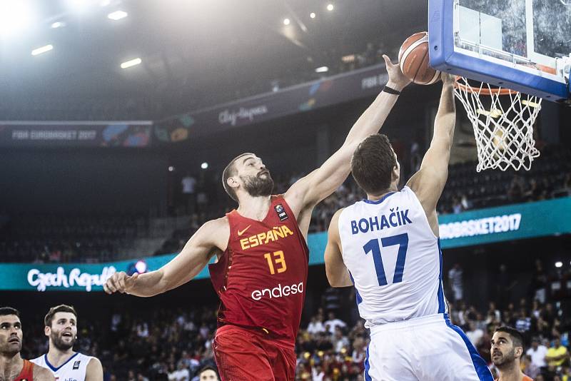 Z basketbalového duelu Česko - Španělsko na ME  2017.