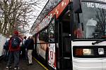 Přinesl snad pardubickým hokejistům štěstí autobus jejich fanoušků?