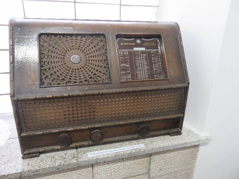 Z výstavy 100 let od zahájení radiotechnické výroby v Přelouči, kterou vloni připravilo Městské muzeum v Přelouči.