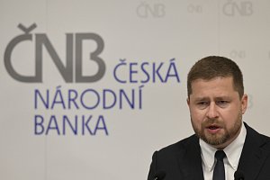 Guvernér České národní banky Aleš Michl bude jedním z účastníků diskuzního fóra na pardubické univerzitě.