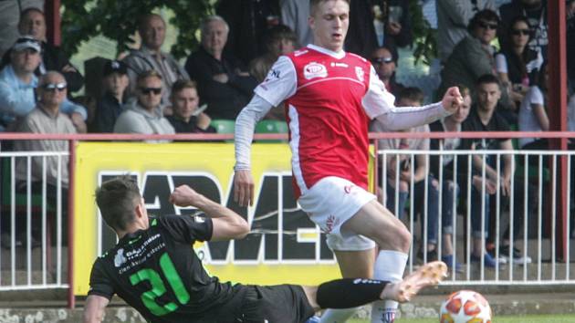 Fotbalová FORTUNA:NÁRODNÍ LIGA: FK Pardubice - FC Hradec Králové.