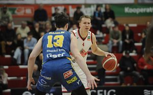 Pardubičtí basketbalisté po velkolepém obratu srazili Ústí nad Labem.