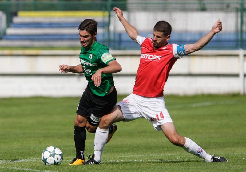 Přípravný fotbal Pardubice - Jablonec 0:1.