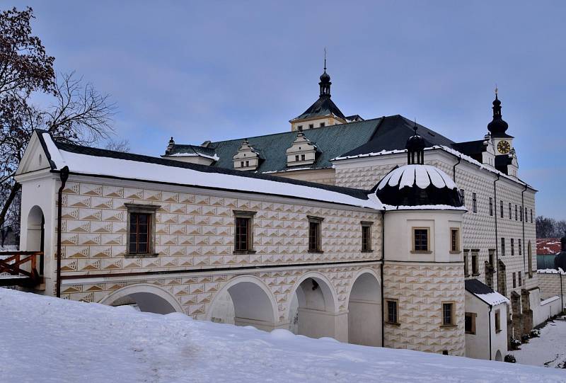 Pardubice pod sněhem.