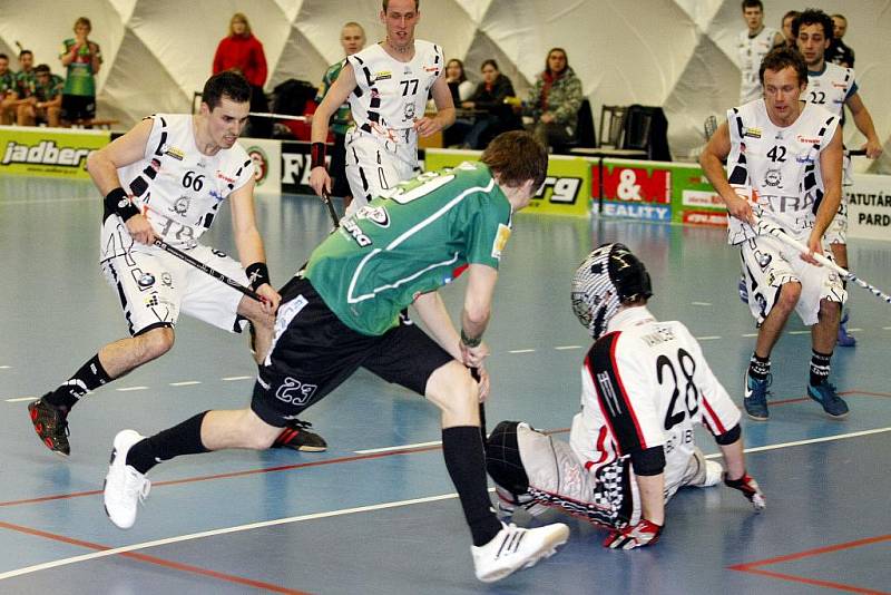 M&M reality Sokol Pardubice – GE-TRA Floorball club Liberec 2:5