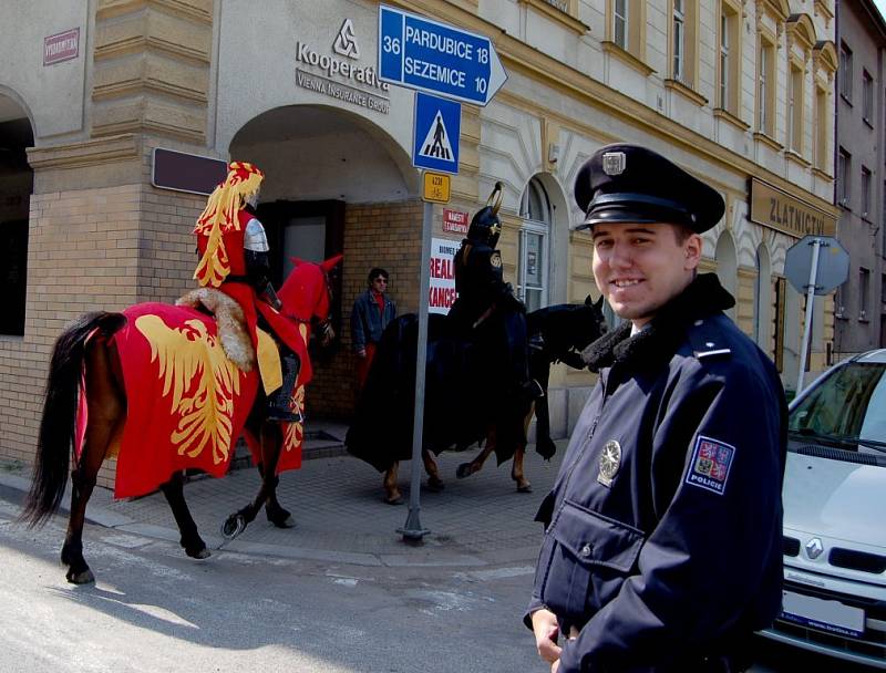 Vše se odehrálo pod dozorem strážců zákona