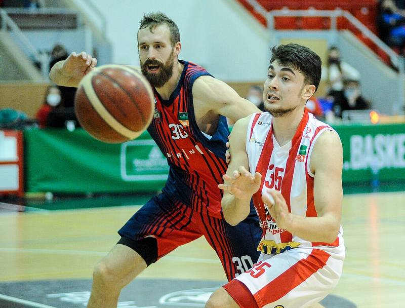 Pardubičtí basketbalisté se střetnou s Brnem.