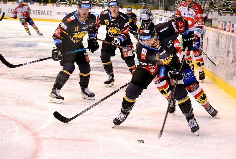 HC Verva Litvínov hostil v 6. kole extraligy na svém ledě Dynamo Pardubice.
