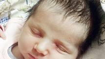 GABRIELA ELÇI se narodila  14. února v 16 hodin a 20 minut. Vážila 3250 gramů a měřila 49 centimetrů. Maminku Báru při porodu podpořil tatínek Vahap. Rodina bydlí v Poběžovicích u Přelouče.