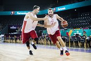 Čeští basketbalisté dorazili na další trénink před prvním zápasem evropského šampionátu.