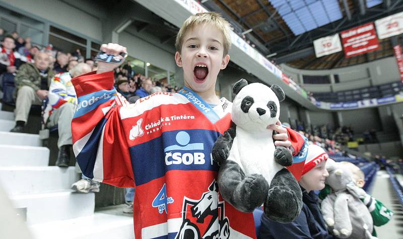 Hokejová extraliga: HC Dynamo Pardubice - PSG Berani Zlín.